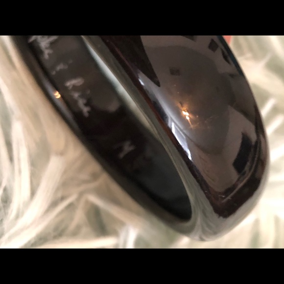 Bangle bracelet - Picture 4 of 4